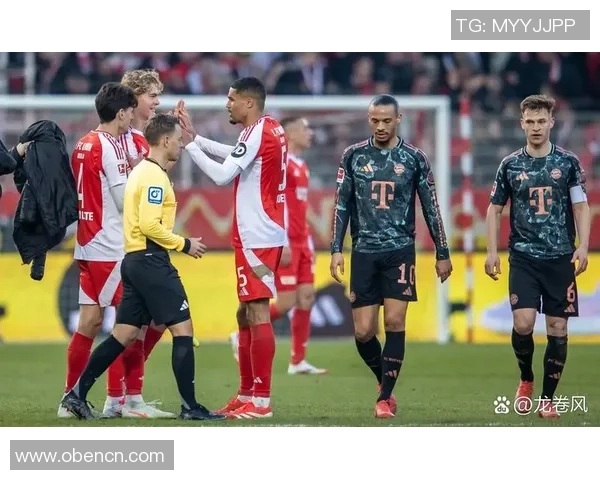 足总杯激战巴黎圣日耳曼与拜仁战平补时进球引发全场狂欢与转会传闻 足总杯激战巴黎圣日耳曼与拜仁战平补时进球引发全场狂欢与转会传闻