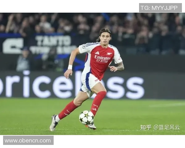 阿森纳逆转里昂精彩战役国王杯补时进球引发全场狂欢