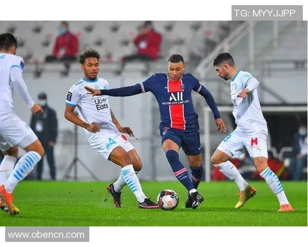 友谊赛精彩对决那不勒斯与里昂2-2平局引发全场热议