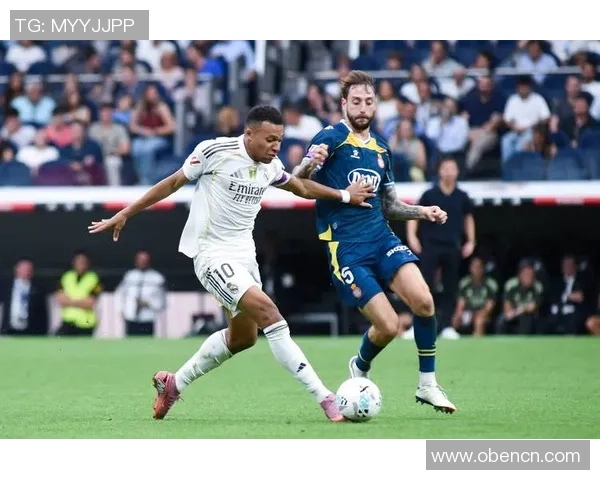 西甲激战：里昂逆转皇马神扑成焦点赛后点评引发热议