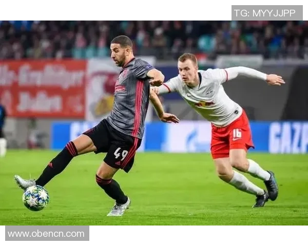 世界杯精彩对决本菲卡与拜仁战平转会传闻引发热议 世界杯精彩对决本菲卡与拜仁战平转会传闻引发热议