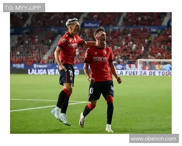 西甲激战：莱比锡与巴萨战成平局逆转时刻点燃全场激情