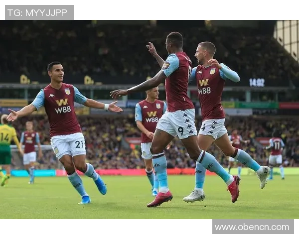 西甲赛场惊现冷门巴黎圣日耳曼逆转多特蒙德上演帽子戏法盛宴