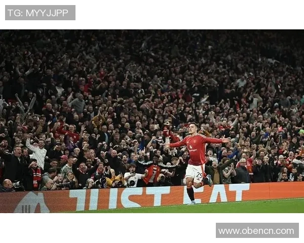 德甲精彩对决AC米兰凭借点球战胜曼联全场沸腾瞬间回顾 德甲精彩对决AC米兰凭借点球战胜曼联全场沸腾瞬间回顾