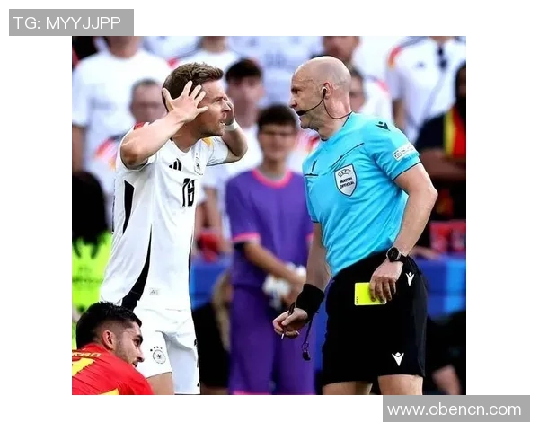 欧联杯激战多特蒙德与尤文图斯战平争议判罚引发全场热议